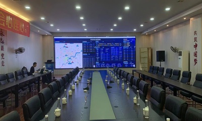 可视化系统界面可以用iPad或华为平板登录,无线投屏到LED屏上展示吗?